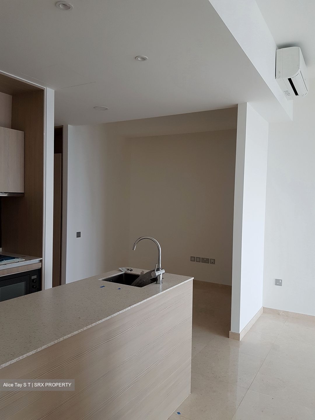 Duo Residences (D7), Apartment #353856191